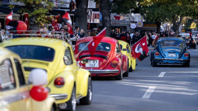 Çankaya’da Cumhuriyet Coşkusu: Gençlik Bandosu 7. Cadde’de Marşlarla Yürüdü