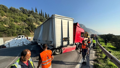 Anadolu Otoyolu’nda Zincirleme Kaza: Ankara İstikameti Kontrollü Açıldı