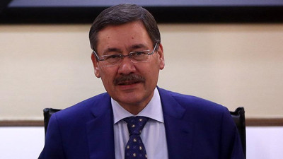 Melih Gökçek’ten Mansur Yavaş’a peş peşe sert eleştiriler!