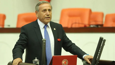 Eski Ankara Vekili Kaya’dan sert mesaj: "Öğretmen yalvarıyorsa bu ülkede bayram yapılmaz”