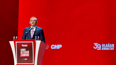 CHP'de 39. Olağan Kurultay coşkusu! Ankara milletvekilleri omuz omuza kenetlendi