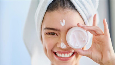 Kış aylarında cilt bakımına yeni trend: İçten destekleyen ürünlere ilgi artıyor