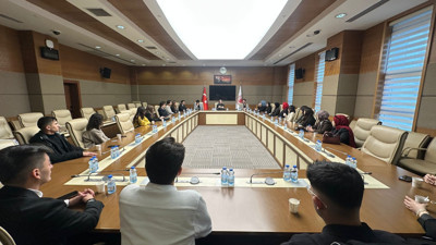 Meclis'te ziyaretçi trafiği! AK Parti Ankara Milletvekili Yıldız, hem hukuku hem yerel hizmeti konuştu