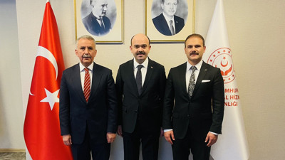 Adem Ceylan'dan Bakan yardımcılarına ziyaret! Çamlıdere'ye yeni bir hizmet geliyor!