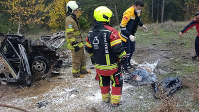 TIR ile otomobil çarpıştı! Feci kaza ağızları yüreklere getirdi