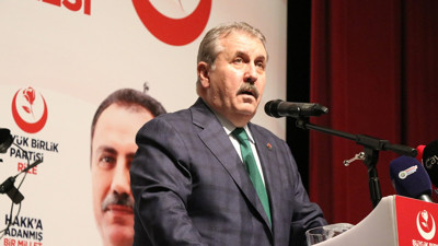 BBP lideri Destici'den DEM Parti milletvekiline sert tepki: "Ya cehalet ya da bilinçli çarpıtma"
