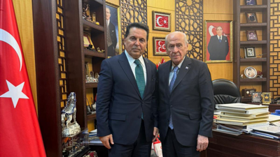 Ankara’da dikkat çeken görüşme! Yerine kayyım atanan Ahmet Özer, Bahçeli’nin karşısına çıktı