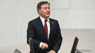 CHP'li Emir’den “Sansür Yasası” tepkisi: “Gerçekleri hapsedemeyeceksiniz”