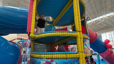 Çocukların neşesi maaşları solladı: Asgari ücret ve emekli maaşı çocukları kaç dakika eğlendirebilir?