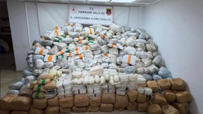 Tam 860 kilogram! Yüksekova'da uyuşturucuya ağır darbe