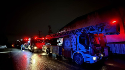 Kocaeli Çayırova’da iş yeri yangını!