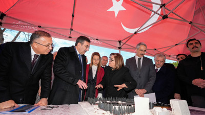 Cevdet Yılmaz’dan Nurdağı’nda depremzedelere ziyaret: “Devlet ilk günkü gibi sahada”