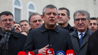 CHP Lideri Özgür Özel Malatya'da konuştu! Depremin 3. yılında iktidarın tüm mazeretlerini reddettiğini açıkladı