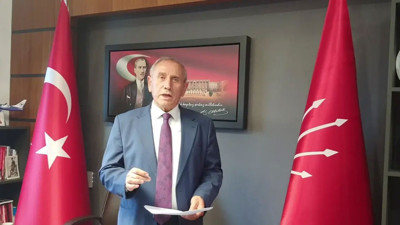 Kadro politikası mı, vitrin siyaseti mi? Kaya'dan CHP'ye yapısal eleştiri
