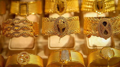 Altın uçtu, kartlar patladı! Kuyumcularda tarihi rekor!