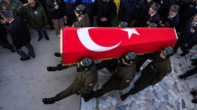 Şehit Pilot İbrahim Bolat memleketi İzmir’de son yolculuğuna uğurlandı