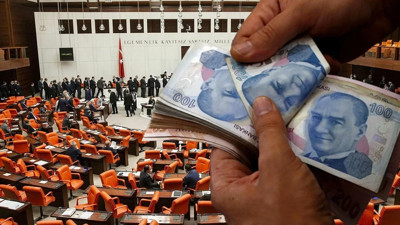 Emekli maaşlarında 1500 TL artış yaşanabilir