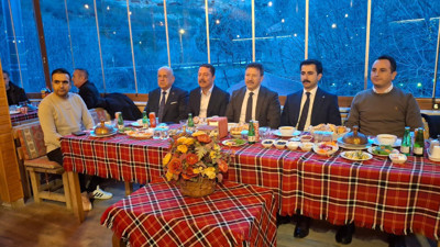 Esnaf ve belediye yöneticileri Beypazarı’nda aynı sofrada buluştu