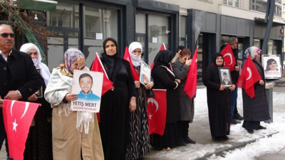 Vanlı anneden bayram öncesi yürek yakan çağrı: “Artık silahlar gömülsün”