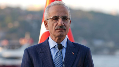 Uraloğlu duyurdu: Orta Doğu'ya uçuşlar 13 Mart'a kadar iptal
