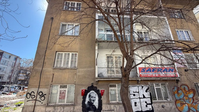 Bir sokak sanatçısı Ankara’nın çehresini değiştirdi! Barbaros Mahallesi’nde Cumhuriyet esintisi!