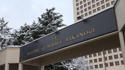 Hazine verileri açıklandı! Merkezi yönetim bütçesi şubatta 24,4 milyar lira fazla verdi