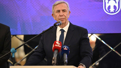 Mansur Yavaş Sincan'dan seslendi: Kimseyi ayırmadan hizmet etmeye çalışıyoruz