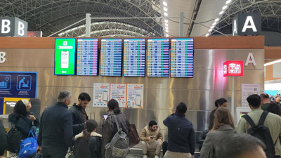 İstanbul Sabiha Gökçen’de yoğun sis ulaşımı aksattı: 127 sefer iptal