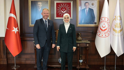 Bakan Göktaş, büyükelçilerle Ankara’da görüştü