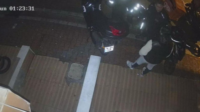İstanbul'da motokurye dehşeti: Ekmek almaya giden 14 yaşındaki çocuğu darp ettiler!