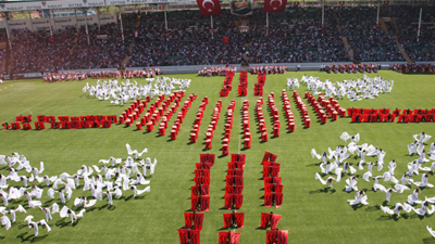 23 Nisan stadyum kutlamaları neden bitti? İşte o tarihi karar!