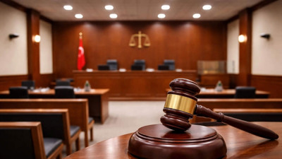 İnternetten araç kiralamak isteyenleri dolandırdıkları iddiasıyla 6 şüpheli tutuklandı