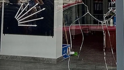 CHP Keçiören İlçe Başkanlığı’na taşlı saldırı! Yıldırım'dan sert açıklama
