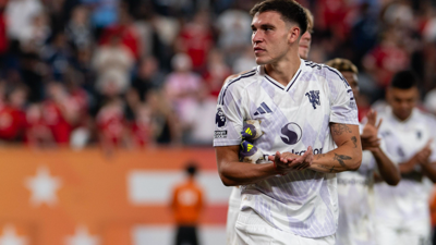 Galatasaray Manchester United'ın gözden çıkardığı oyuncuyla anlaşmaya yakın