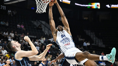 Anadolu Efes play-off serisine hızlı başladı: Türk Telekom’u geçti