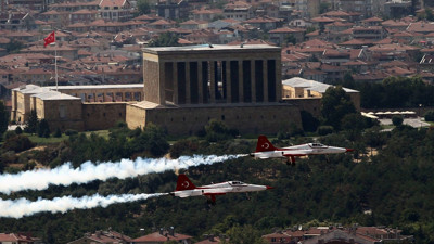 Türk Yıldızları 33 yıldır dünyanın da yıldızı