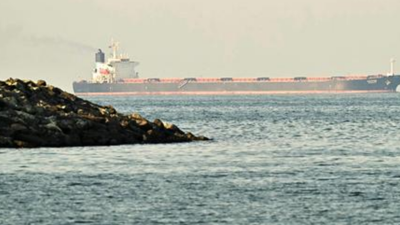 Hürmüz Boğazı'nda deniz mayını paniği: Umman'dan acil uyarı!