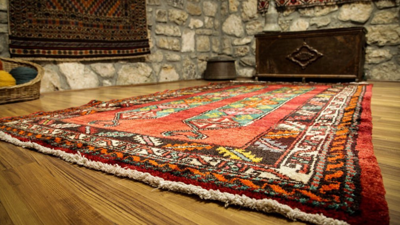 Karakeçili kilim motifleri sadece süsleme değil, gizli bir dil taşıyor