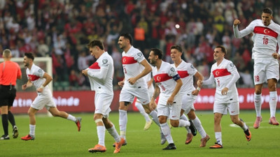 Vincenzo Montella seçimini yaptı: İşte Türkiye'nin 2026 Dünya Kupası'na gidecek 26 ismi!