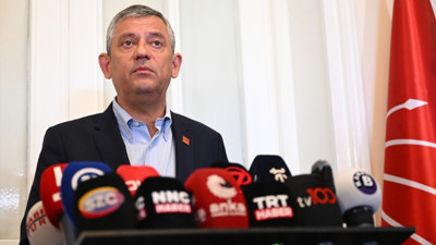 Özgür Özel’den Kılıçdaroğlu’na Sert Mesaj: “Kürsüyü Atanmış Birine Bırakmayız”