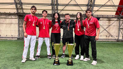 Hacı Bayram Veli Spor Ortaokulu Kriket'te Çifte Türkiye Şampiyonu