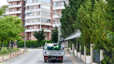 Altındağ ilaçlama çalışması belediye ekipleri tarafından üç mahallede sürüyor