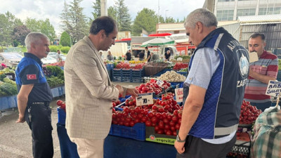 Altındağ pazar denetimi sıklaştı: Etiket ve tartılar inceleniyor