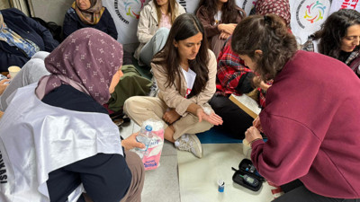 Özel sektör öğretmenleri açlık grevinde: Taban maaş talebi