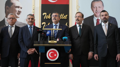 Eğitimde yapay zeka zirvesi ve dijitalleşme adımları neleri kapsıyor?