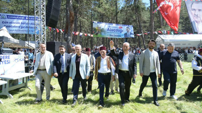 Aluçdağı Er Meydanı 46. kez şenlendi: Mansur Yavaş ve Selim Çırpanoğlu Çamlıdere'de