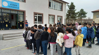 Evren İlkokulu nerede, kayıt için hangi numara aranmalı?