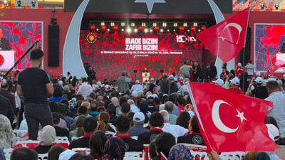 Millet Bahçesi ve Külliye'de 15 Temmuz coşkusu: Başkan Ercan vatandaşlarla buluştu