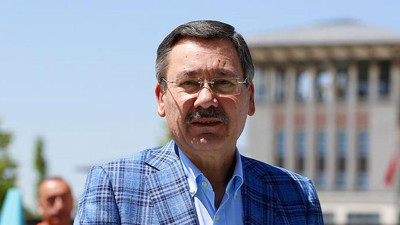 YENİ Parti'den Melih Gökçek'e 1 liralık iade: "Helal bağışa haram karıştırmayız"