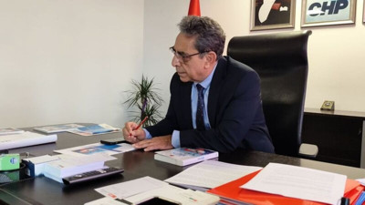CHP’li Erbay’dan Sağlık Bakanlığı’na tepki: "İlaç aynı, doz aynı ama bürokrasi engel!"